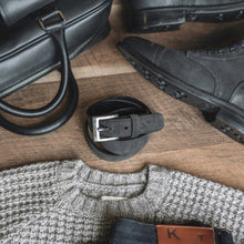 Load image into Gallery viewer, Men's Classic Leather Belt | Shadow Grey
