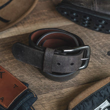Load image into Gallery viewer, Men's Heritage Leather Belt | Canyon
